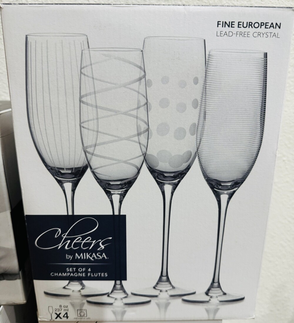 Mikasa CHEERS Crystal Champagne Wine Flutes Glasses Wedding Holiday Parties